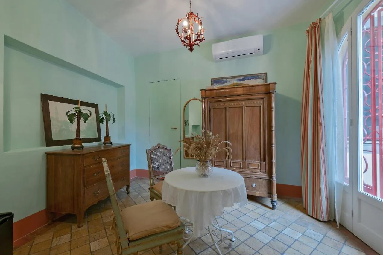 Drom Florence Rooms & Apartments 3*,  Italia